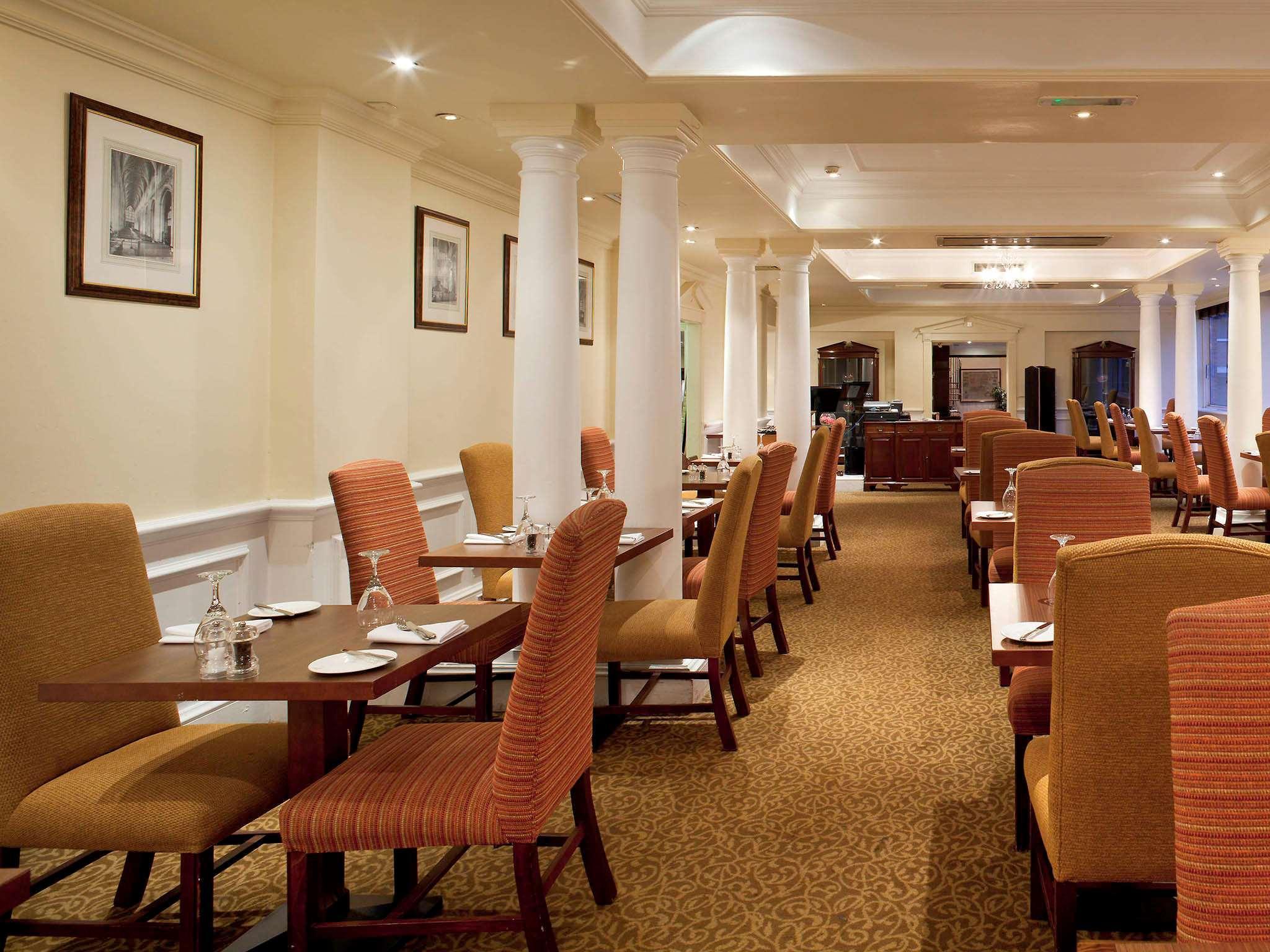 Winchester Wessex Hotel By Sunday מראה חיצוני תמונה